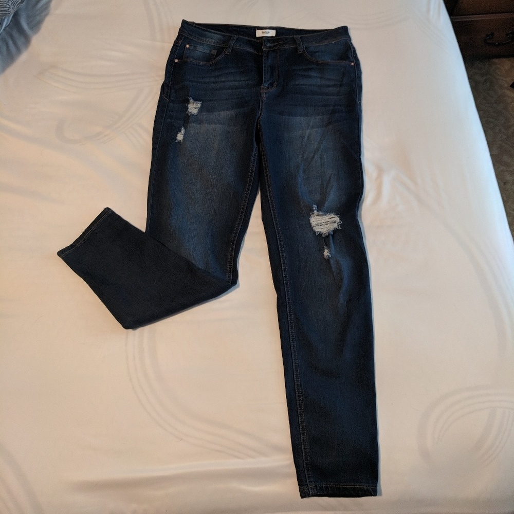High waisted distressed jeans